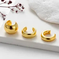 EAR CUFF